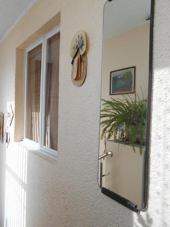 שיבניק Apartments Ema מראה חיצוני תמונה