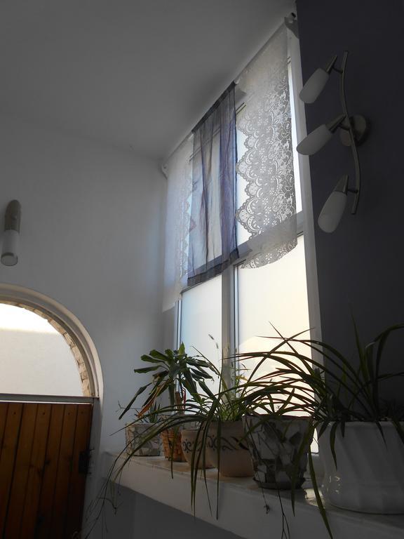 שיבניק Apartments Ema מראה חיצוני תמונה